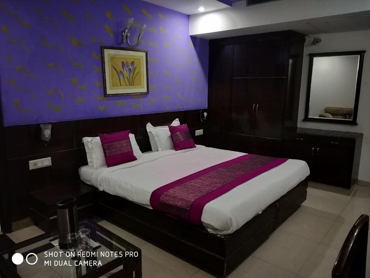 Elm Tree Amritsar Hotel Exterior foto